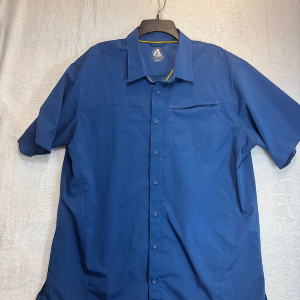 Eddie Bauer First Ascent Shirt Mens Size XL Tall Blue Short Sleeve Performance